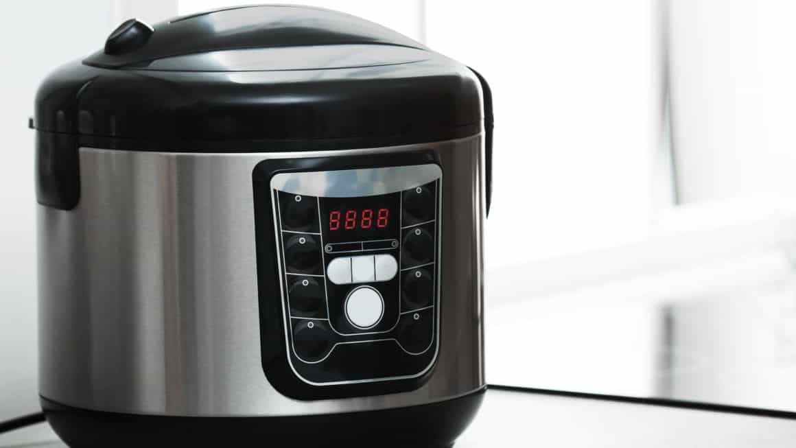 3 Best Instant Pots In Canada 2021 – Review & Guide