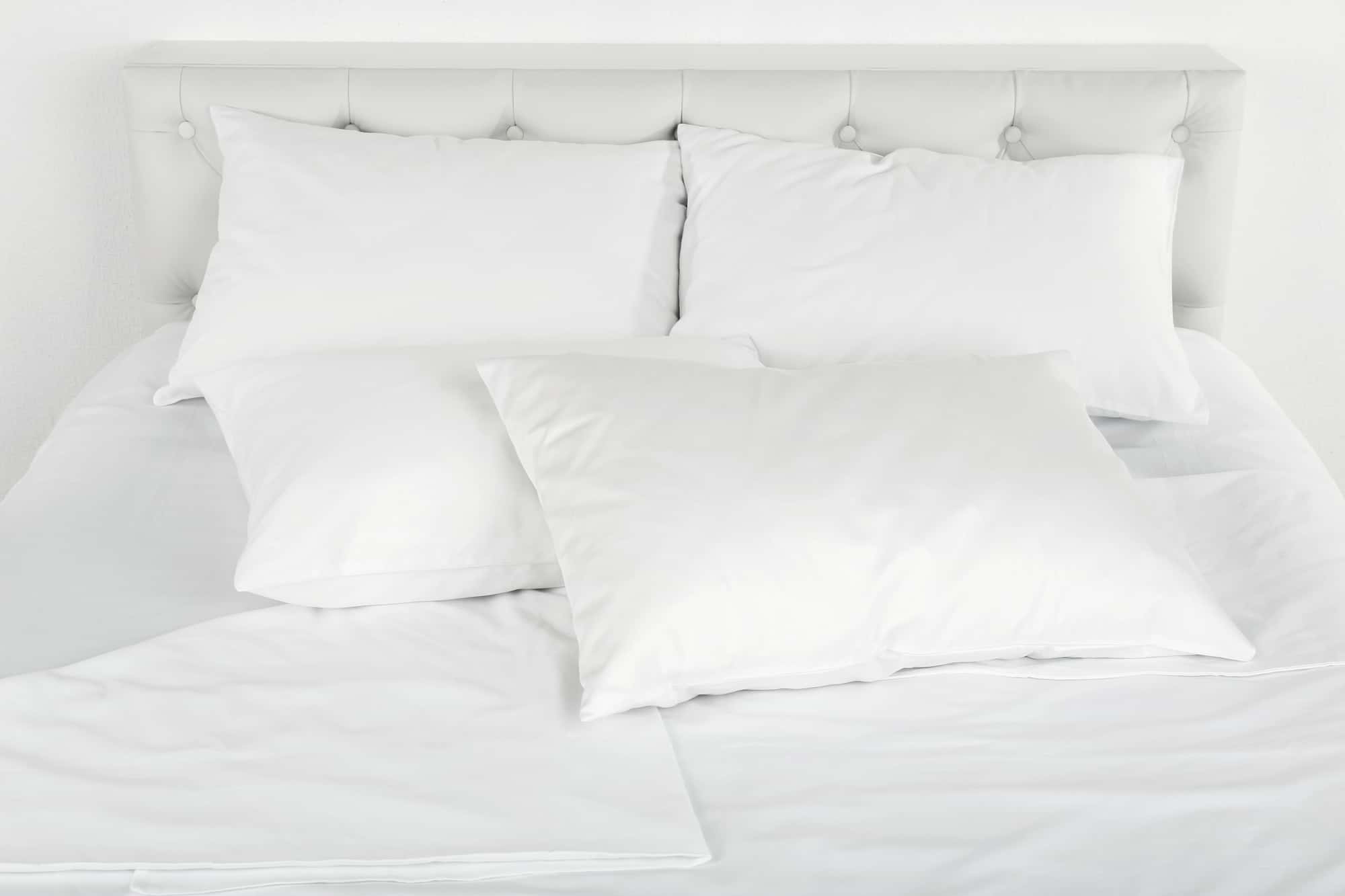 9 Best Pillows In Canada 2020 - Review 