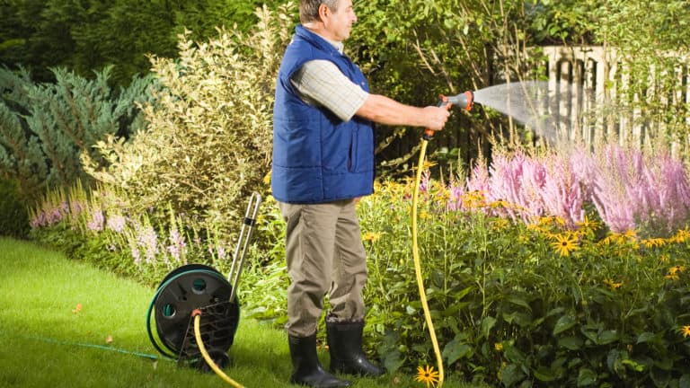 10 Best Garden Hoses In Canada - Review & Guide